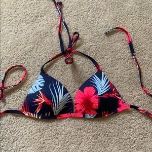 Bikini top